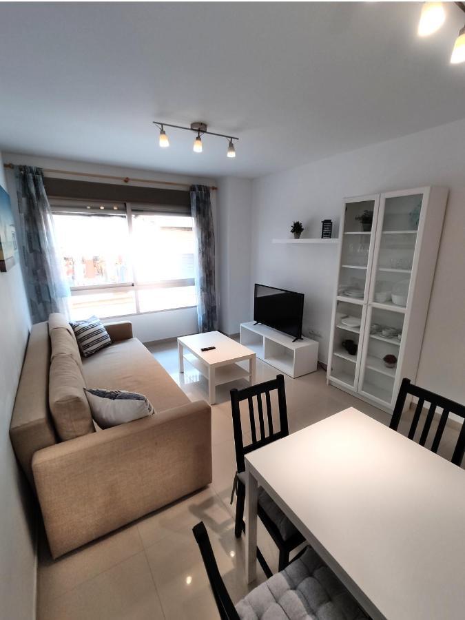 Apartamento En La Playa El Campello Luaran gambar